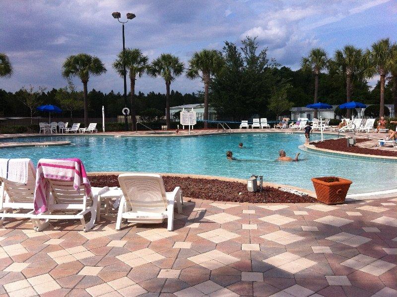 Festiva Orlando Resort Celebration A Ramada By Wyndham Kissimmee Exterior photo